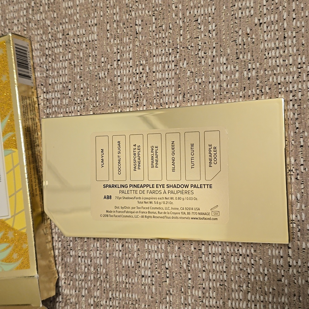 TOO FACED Tutti Frutti Sparkling Pineapple Eyeshadow Palette - Picture 3 of 3